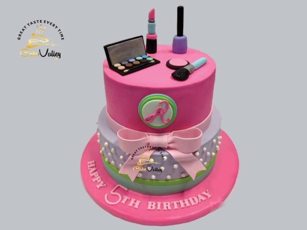 Makeup themed birthday cakes